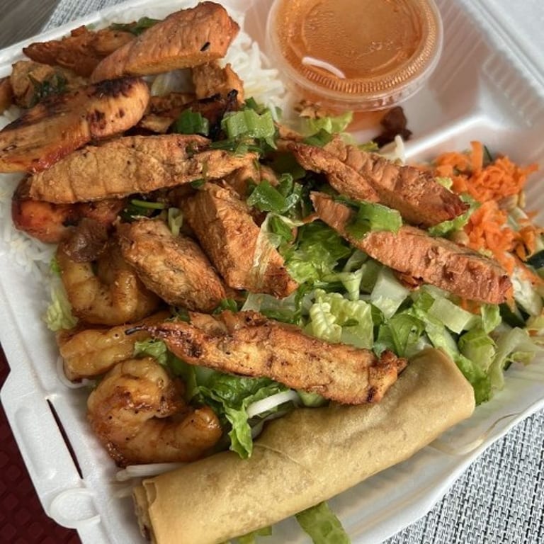 Grilled Chicken Ga Nuong: Vietnamese Delight