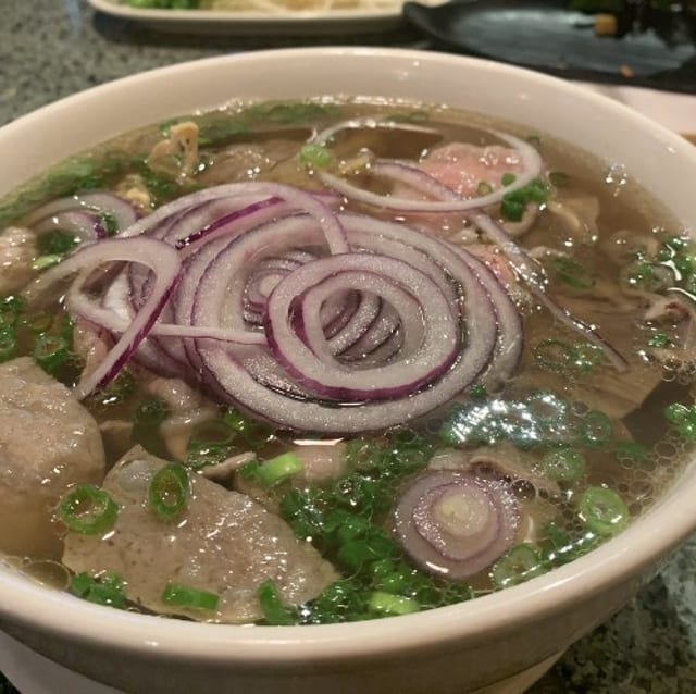 21. Pho Tai Nam Gau Bo Vien Ve Don / Noodles with Rare Ribeye, Flank, Brisket, Beef Ball, & Skirt Flank.