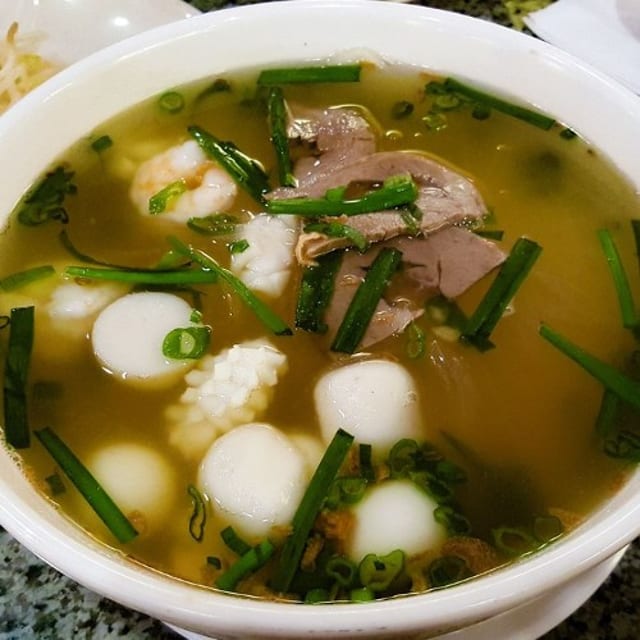 42. Mi Hu Tieu My Tho / My Tho Noodles Kho Hoac Nuoc.