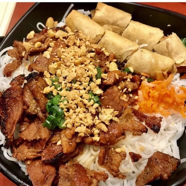 69. Bun Thit Nuong Cha Gio  Grilled Sliced Pork & Egg Rolls with Rice Vermicelli.